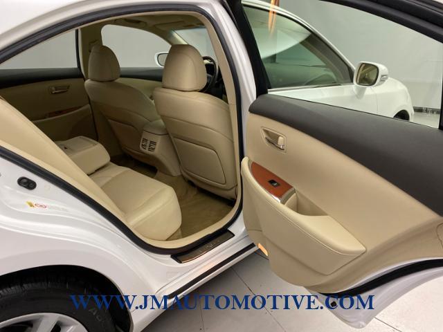 2011 Lexus Es 350 4dr Sdn, available for sale in Naugatuck, Connecticut | J&M Automotive Sls&Svc LLC. Naugatuck, Connecticut 2011 Lexus Es 350 4dr Sdn, available for sale in Naugatuck, Connecticut | J&M Automotive Sls&Svc LLC. Naugatuck, Connecticut