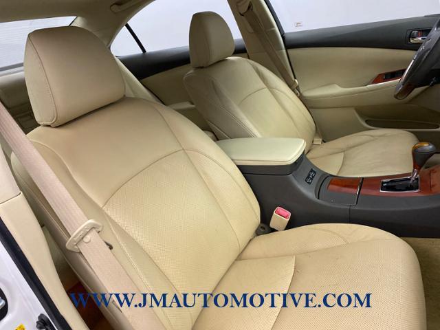 2011 Lexus Es 350 4dr Sdn, available for sale in Naugatuck, Connecticut | J&M Automotive Sls&Svc LLC. Naugatuck, Connecticut 2011 Lexus Es 350 4dr Sdn, available for sale in Naugatuck, Connecticut | J&M Automotive Sls&Svc LLC. Naugatuck, Connecticut