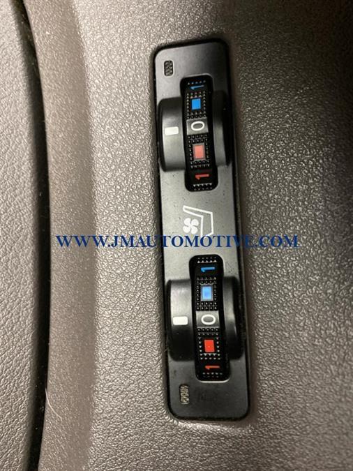 2011 Lexus Es 350 4dr Sdn, available for sale in Naugatuck, Connecticut | J&M Automotive Sls&Svc LLC. Naugatuck, Connecticut 2011 Lexus Es 350 4dr Sdn, available for sale in Naugatuck, Connecticut | J&M Automotive Sls&Svc LLC. Naugatuck, Connecticut