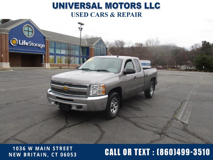 2013 Chevrolet Silverado 1500 4WD Ext Cab 143.5" LS, available for sale in New Britain, Connecticut | Universal Motors LLC. New Britain, Connecticut