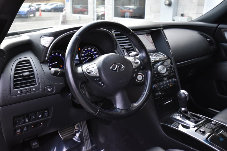 Used INFINITI QX70 AWD 4dr 2016 | Highline Car Connection. Waterbury, Connecticut Used INFINITI QX70 AWD 4dr 2016 | Highline Car Connection. Waterbury, Connecticut