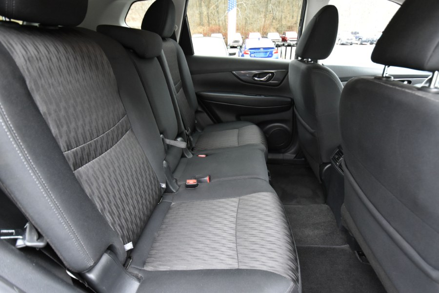 2020 Nissan Rogue SV, available for sale in Waterbury, Connecticut | Highline Car Connection. Waterbury, Connecticut 2020 Nissan Rogue SV, available for sale in Waterbury, Connecticut | Highline Car Connection. Waterbury, Connecticut