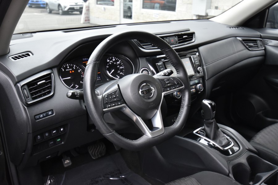 2020 Nissan Rogue SV, available for sale in Waterbury, Connecticut | Highline Car Connection. Waterbury, Connecticut 2020 Nissan Rogue SV, available for sale in Waterbury, Connecticut | Highline Car Connection. Waterbury, Connecticut