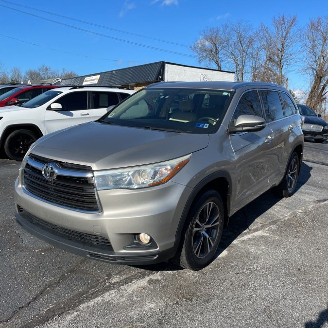 2016 Toyota Highlander AWD 4dr V6 XLE (Natl), available for sale in Brooklyn, New York | Top Line Auto Inc.. Brooklyn, New York