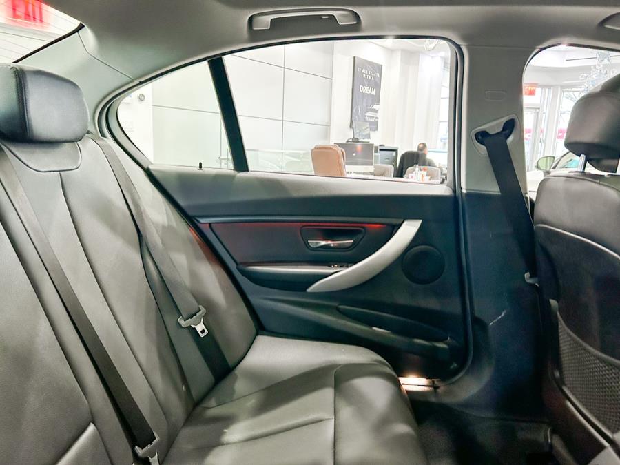 Used BMW 3 Series 320i xDrive Sedan 2018 | Luxury Motor Club. Franklin Square, New York Used BMW 3 Series 320i xDrive Sedan 2018 | Luxury Motor Club. Franklin Square, New York