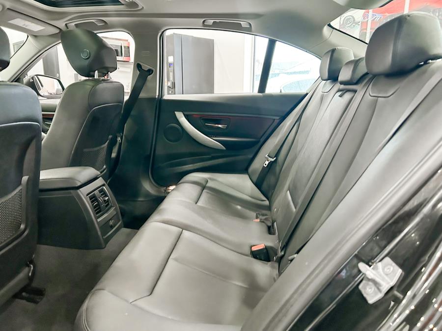 Used BMW 3 Series 320i xDrive Sedan 2018 | Luxury Motor Club. Franklin Square, New York Used BMW 3 Series 320i xDrive Sedan 2018 | Luxury Motor Club. Franklin Square, New York