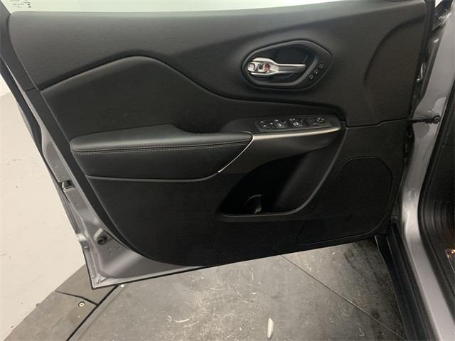 Used Jeep Cherokee Limited 2020 | Eastchester Motor Cars. Bronx, New York Used Jeep Cherokee Limited 2020 | Eastchester Motor Cars. Bronx, New York
