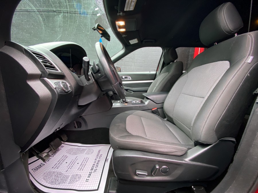 Used Ford Explorer XLT 4WD 2017 | RT Auto Center LLC. Newark, New Jersey Used Ford Explorer XLT 4WD 2017 | RT Auto Center LLC. Newark, New Jersey