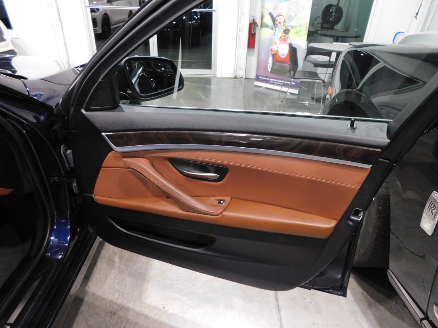 2015 BMW 5 Series 4dr Sdn 528i xDrive AWD, available for sale in Lodi, New Jersey | Auto Gallery. Lodi, New Jersey 2015 BMW 5 Series 4dr Sdn 528i xDrive AWD, available for sale in Lodi, New Jersey | Auto Gallery. Lodi, New Jersey