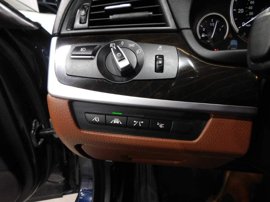 2015 BMW 5 Series 4dr Sdn 528i xDrive AWD, available for sale in Lodi, New Jersey | Auto Gallery. Lodi, New Jersey 2015 BMW 5 Series 4dr Sdn 528i xDrive AWD, available for sale in Lodi, New Jersey | Auto Gallery. Lodi, New Jersey