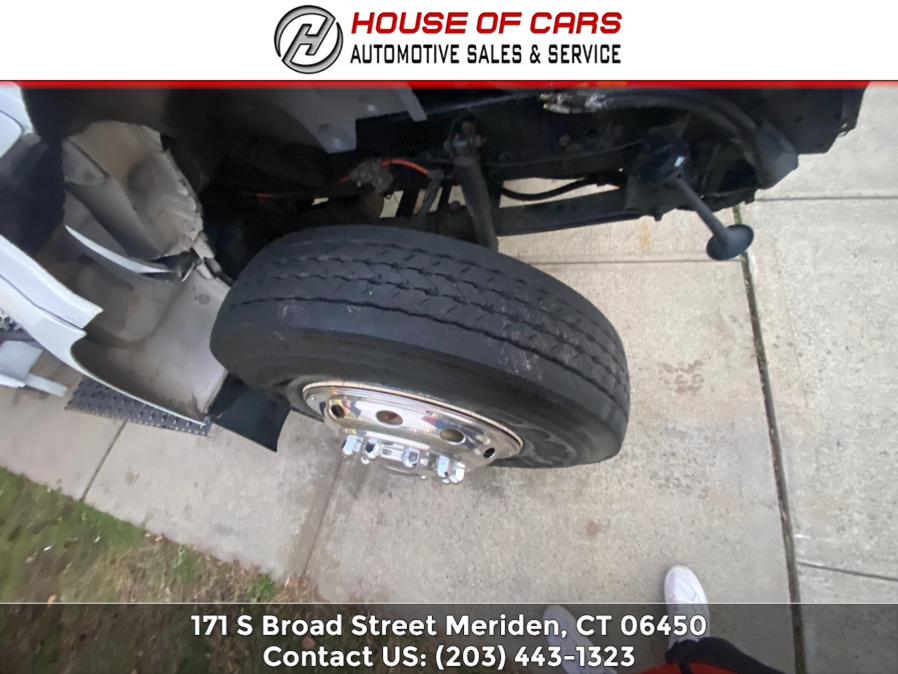 2007 Ford Super Duty F-750 Straight Frame Reg Cab XLT, available for sale in Meriden, Connecticut | House of Cars CT. Meriden, Connecticut