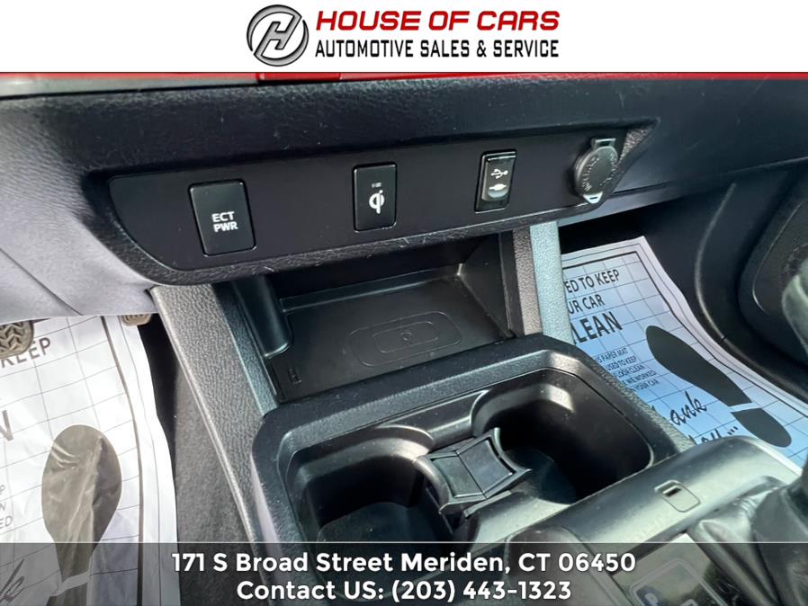 2017 Toyota Tacoma TRD Sport Double Cab 5'' Bed V6 4x4 AT (Natl), available for sale in Meriden, Connecticut | House of Cars CT. Meriden, Connecticut