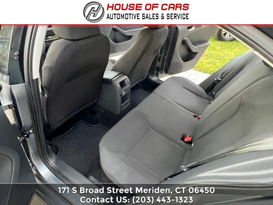 2015 Volkswagen Jetta Sedan 4dr Man 1.8T SE PZEV, available for sale in Meriden, Connecticut | House of Cars CT. Meriden, Connecticut