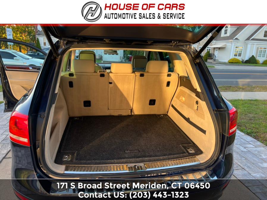 2013 Volkswagen Touareg 4dr TDI Lux, available for sale in Meriden, Connecticut | House of Cars CT. Meriden, Connecticut