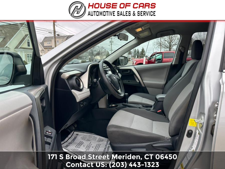 Used Toyota RAV4 AWD 4dr LE (Natl) 2013 | House of Cars CT. Meriden, Connecticut
