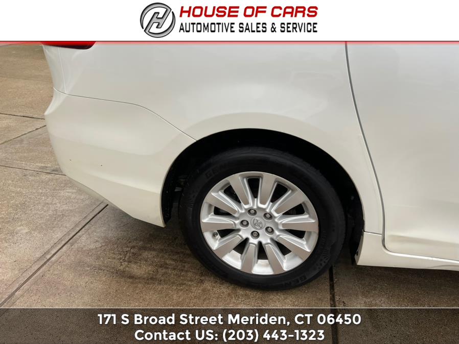 Used Toyota Sienna 5dr 7-Pass Van Ltd Premium AWD (Natl) 2016 | House of Cars CT. Meriden, Connecticut