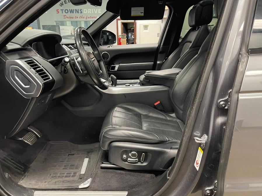 2018 Land Rover Range Rover Sport V6 Supercharged HSE Dynamic, available for sale in Inwood, New York | 5 Towns Drive. Inwood, New York 2018 Land Rover Range Rover Sport V6 Supercharged HSE Dynamic, available for sale in Inwood, New York | 5 Towns Drive. Inwood, New York