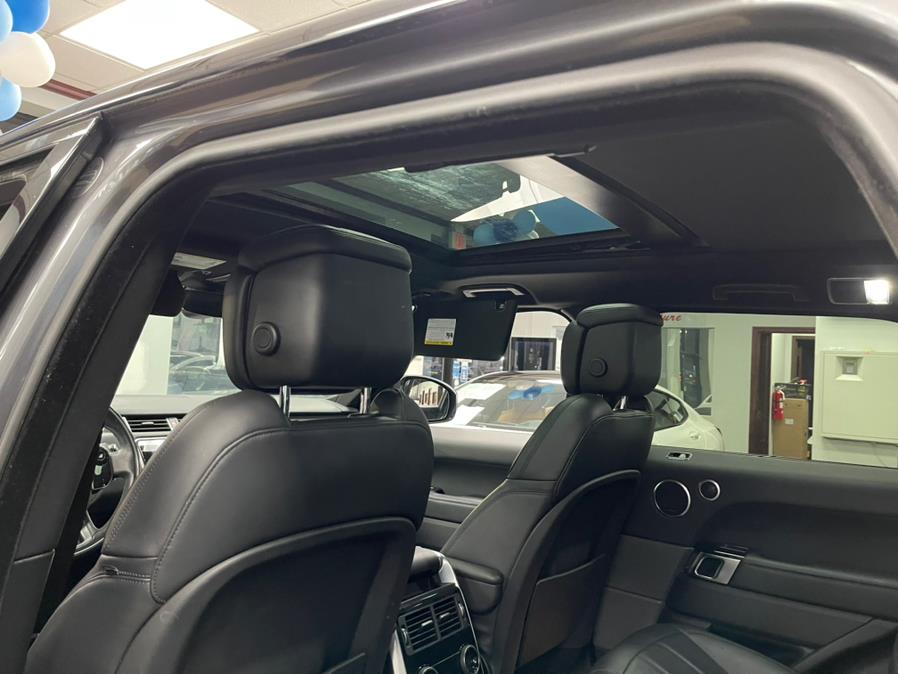 2018 Land Rover Range Rover Sport V6 Supercharged HSE Dynamic, available for sale in Inwood, New York | 5 Towns Drive. Inwood, New York 2018 Land Rover Range Rover Sport V6 Supercharged HSE Dynamic, available for sale in Inwood, New York | 5 Towns Drive. Inwood, New York