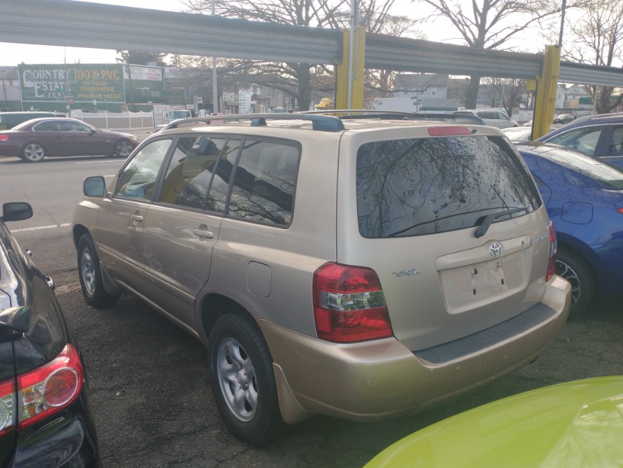 2004 Toyota Highlander 4dr 4-Cyl (SE), available for sale in Elmont, New York | Sunrise of Elmont. Elmont, New York 2004 Toyota Highlander 4dr 4-Cyl (SE), available for sale in Elmont, New York | Sunrise of Elmont. Elmont, New York