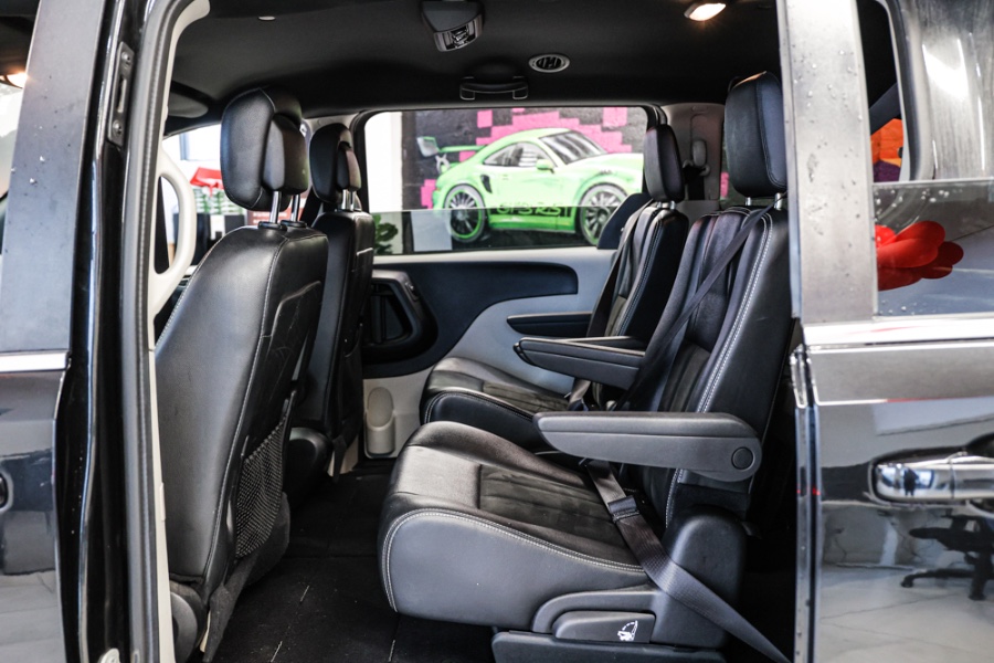 Used Dodge Grand Caravan SXT Wagon 2019 | 26 Motors Long Island. ELMONT, New York Used Dodge Grand Caravan SXT Wagon 2019 | 26 Motors Long Island. ELMONT, New York