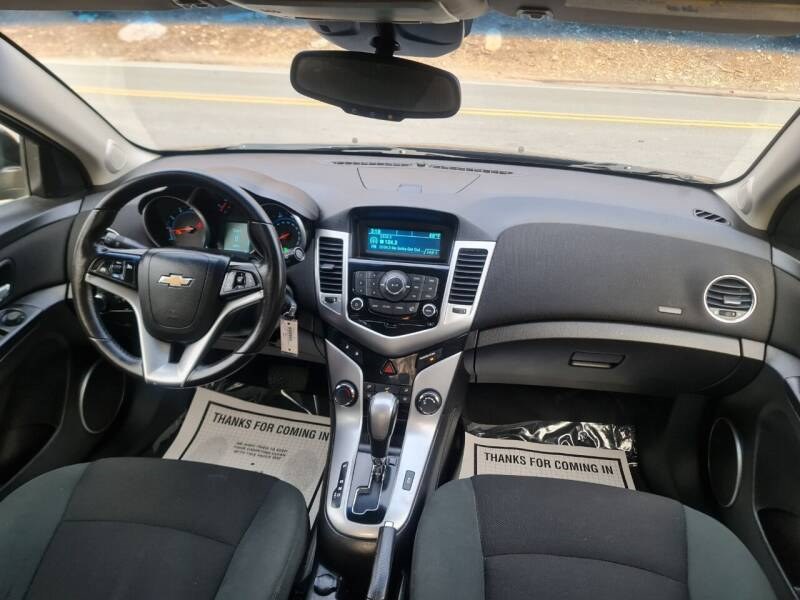 2011 Chevrolet Cruze 4dr Sdn LT w/1LT, available for sale in Bloomingdale, New Jersey | Bloomingdale Auto Group. Bloomingdale, New Jersey 2011 Chevrolet Cruze 4dr Sdn LT w/1LT, available for sale in Bloomingdale, New Jersey | Bloomingdale Auto Group. Bloomingdale, New Jersey
