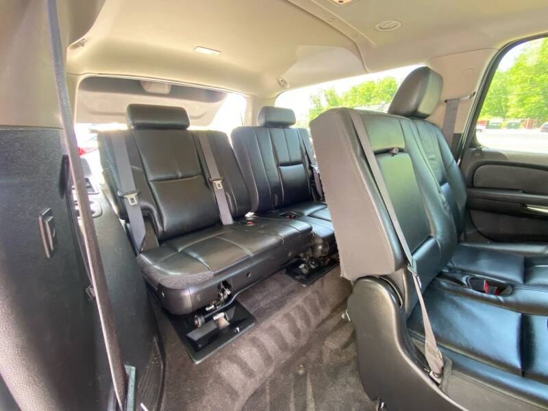 2012 Chevrolet Suburban 4WD 4dr 1500 LT, available for sale in Bloomingdale, New Jersey | Bloomingdale Auto Group. Bloomingdale, New Jersey 2012 Chevrolet Suburban 4WD 4dr 1500 LT, available for sale in Bloomingdale, New Jersey | Bloomingdale Auto Group. Bloomingdale, New Jersey