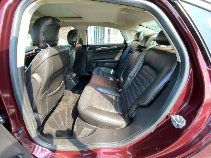 2013 Ford Fusion 4dr Sdn SE FWD, available for sale in Bloomingdale, New Jersey | Bloomingdale Auto Group. Bloomingdale, New Jersey 2013 Ford Fusion 4dr Sdn SE FWD, available for sale in Bloomingdale, New Jersey | Bloomingdale Auto Group. Bloomingdale, New Jersey