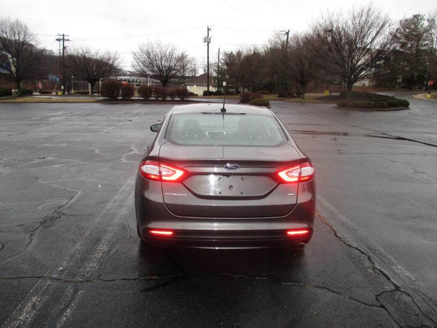 2015 Ford Fusion 4dr Sdn SE FWD, available for sale in New Britain, Connecticut | Universal Motors LLC. New Britain, Connecticut 2015 Ford Fusion 4dr Sdn SE FWD, available for sale in New Britain, Connecticut | Universal Motors LLC. New Britain, Connecticut