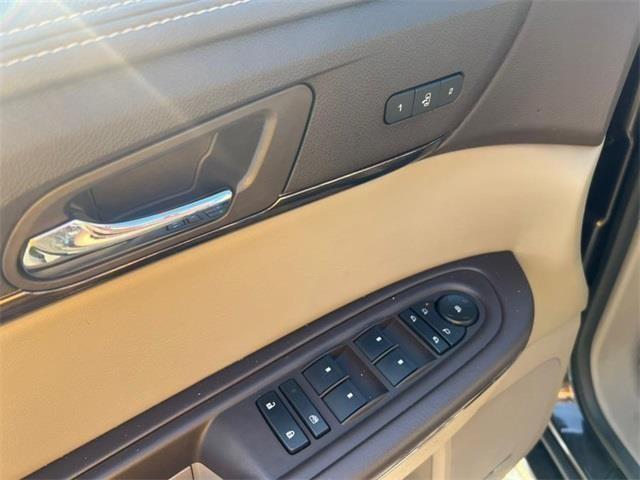 2016 GMC Acadia Denali, available for sale in Stratford, Connecticut | Wiz Leasing Inc. Stratford, Connecticut 2016 GMC Acadia Denali, available for sale in Stratford, Connecticut | Wiz Leasing Inc. Stratford, Connecticut