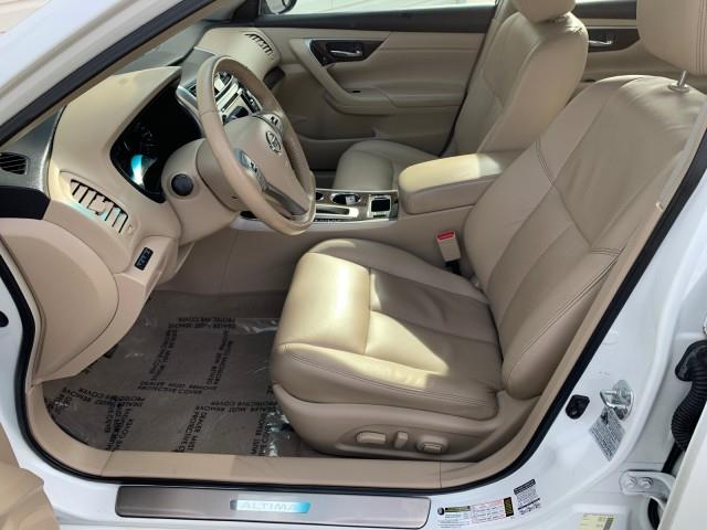 2013 Nissan Altima 2.5 SL, available for sale in Forestville, Maryland | Valentine Motor Company. Forestville, Maryland 2013 Nissan Altima 2.5 SL, available for sale in Forestville, Maryland | Valentine Motor Company. Forestville, Maryland