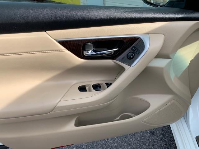2013 Nissan Altima 2.5 SL, available for sale in Forestville, Maryland | Valentine Motor Company. Forestville, Maryland 2013 Nissan Altima 2.5 SL, available for sale in Forestville, Maryland | Valentine Motor Company. Forestville, Maryland