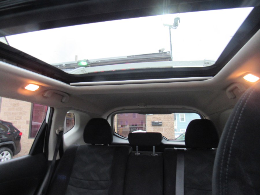 2016 Nissan Rogue SV, available for sale in Worcester, Massachusetts | Hilario's Auto Sales Inc.. Worcester, Massachusetts 2016 Nissan Rogue SV, available for sale in Worcester, Massachusetts | Hilario's Auto Sales Inc.. Worcester, Massachusetts