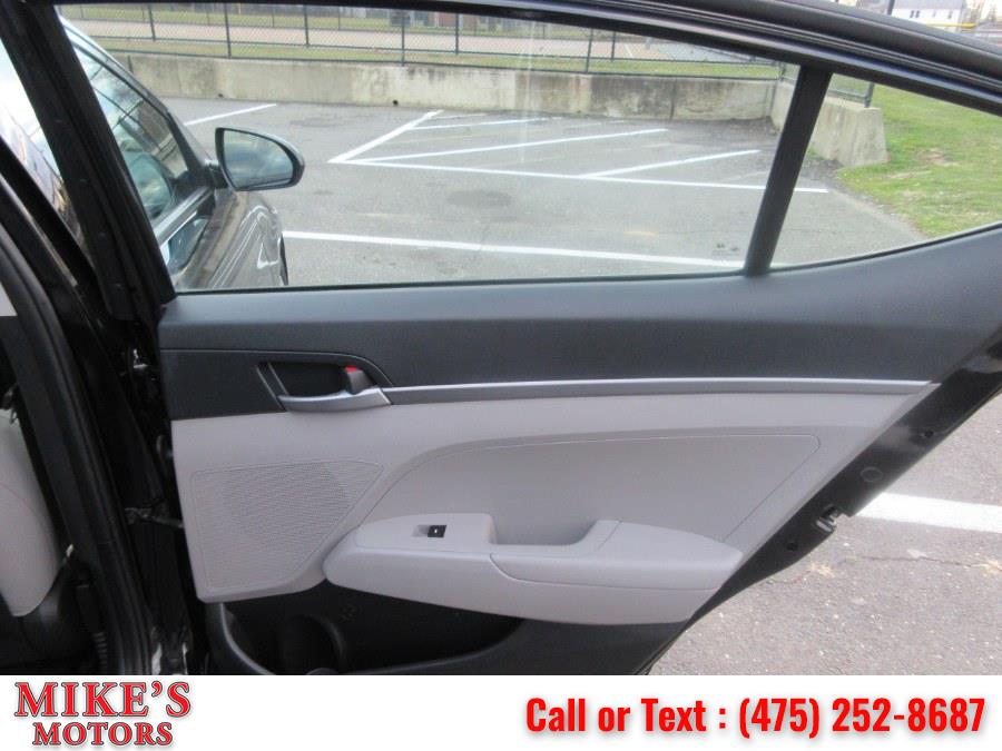 Used Hyundai Elantra SE 2.0L Auto (Alabama) 2017 | Mike's Motors LLC. Stratford, Connecticut Used Hyundai Elantra SE 2.0L Auto (Alabama) 2017 | Mike's Motors LLC. Stratford, Connecticut