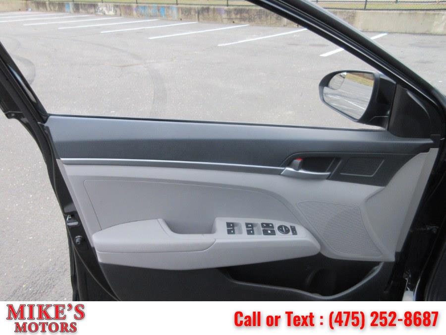 Used Hyundai Elantra SE 2.0L Auto (Alabama) 2017 | Mike's Motors LLC. Stratford, Connecticut Used Hyundai Elantra SE 2.0L Auto (Alabama) 2017 | Mike's Motors LLC. Stratford, Connecticut