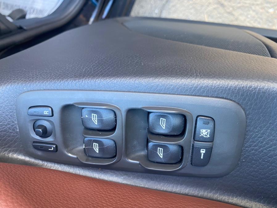 2014 Volvo XC90 AWD 4dr Premier Plus, available for sale in Bridgeport, Connecticut | CT Auto. Bridgeport, Connecticut 2014 Volvo XC90 AWD 4dr Premier Plus, available for sale in Bridgeport, Connecticut | CT Auto. Bridgeport, Connecticut