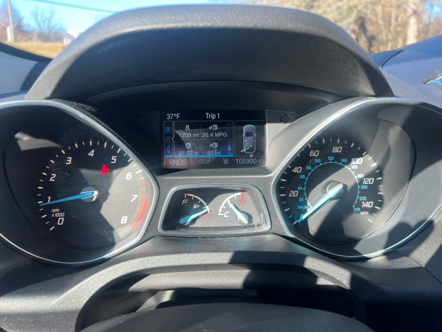 2013 Ford Escape 4WD 4dr Titanium, available for sale in Waterbury, Connecticut | Platinum Auto Care. Waterbury, Connecticut 2013 Ford Escape 4WD 4dr Titanium, available for sale in Waterbury, Connecticut | Platinum Auto Care. Waterbury, Connecticut