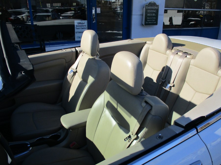 2013 Chrysler 200 2dr Conv Limited, available for sale in Meriden, Connecticut | Cos Central Auto. Meriden, Connecticut 2013 Chrysler 200 2dr Conv Limited, available for sale in Meriden, Connecticut | Cos Central Auto. Meriden, Connecticut