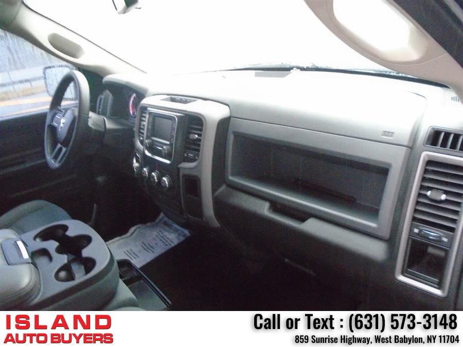 2014 Ram 1500 Express 4x4 4dr Crew Cab 5.5 ft. SB Pickup, available for sale in West Babylon, New York | Island Auto Buyers. West Babylon, New York 2014 Ram 1500 Express 4x4 4dr Crew Cab 5.5 ft. SB Pickup, available for sale in West Babylon, New York | Island Auto Buyers. West Babylon, New York