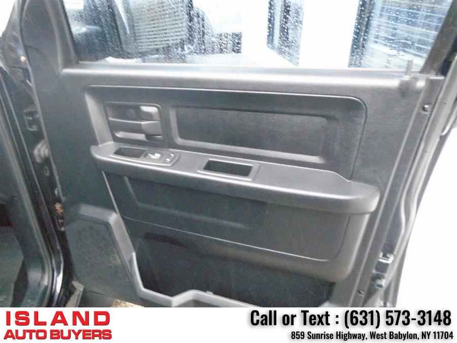 2014 Ram 1500 Express 4x4 4dr Crew Cab 5.5 ft. SB Pickup, available for sale in West Babylon, New York | Island Auto Buyers. West Babylon, New York 2014 Ram 1500 Express 4x4 4dr Crew Cab 5.5 ft. SB Pickup, available for sale in West Babylon, New York | Island Auto Buyers. West Babylon, New York