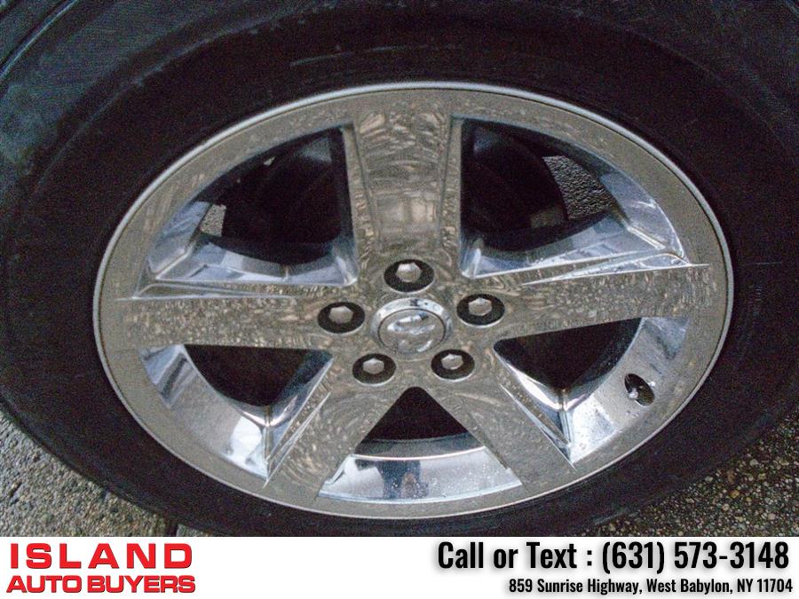 2014 Ram 1500 Express 4x4 4dr Crew Cab 5.5 ft. SB Pickup, available for sale in West Babylon, New York | Island Auto Buyers. West Babylon, New York 2014 Ram 1500 Express 4x4 4dr Crew Cab 5.5 ft. SB Pickup, available for sale in West Babylon, New York | Island Auto Buyers. West Babylon, New York