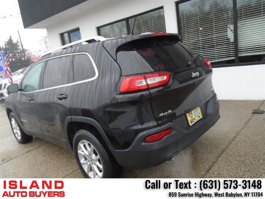 2014 Jeep Cherokee Latitude 4x4 4dr SUV, available for sale in West Babylon, New York | Island Auto Buyers. West Babylon, New York 2014 Jeep Cherokee Latitude 4x4 4dr SUV, available for sale in West Babylon, New York | Island Auto Buyers. West Babylon, New York
