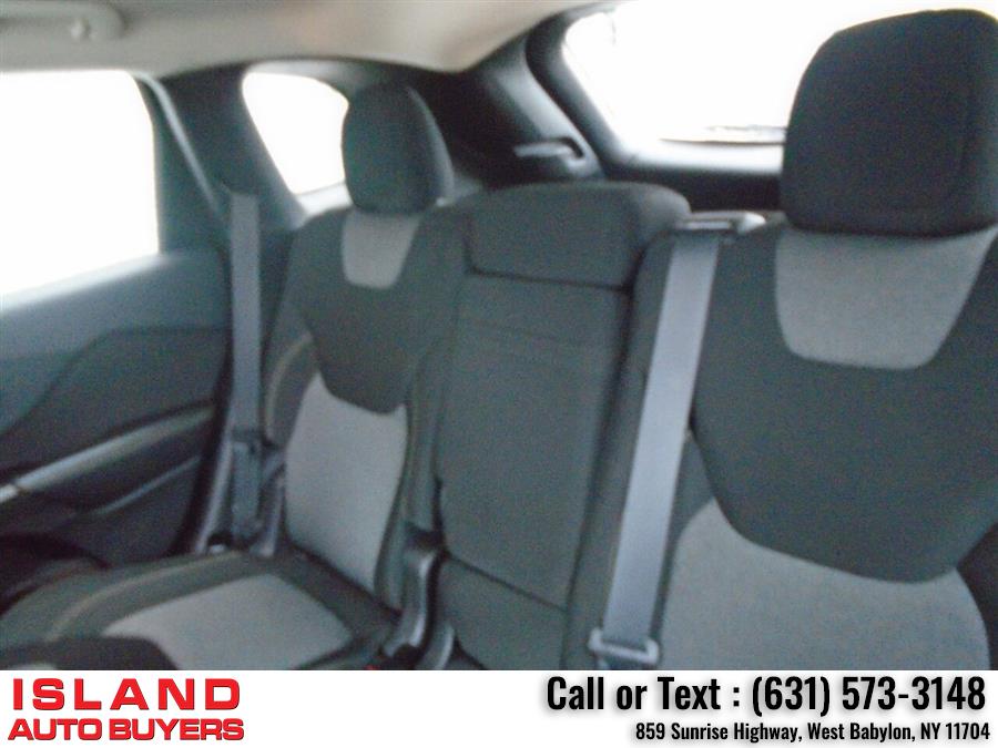 2014 Jeep Cherokee Latitude 4x4 4dr SUV, available for sale in West Babylon, New York | Island Auto Buyers. West Babylon, New York 2014 Jeep Cherokee Latitude 4x4 4dr SUV, available for sale in West Babylon, New York | Island Auto Buyers. West Babylon, New York