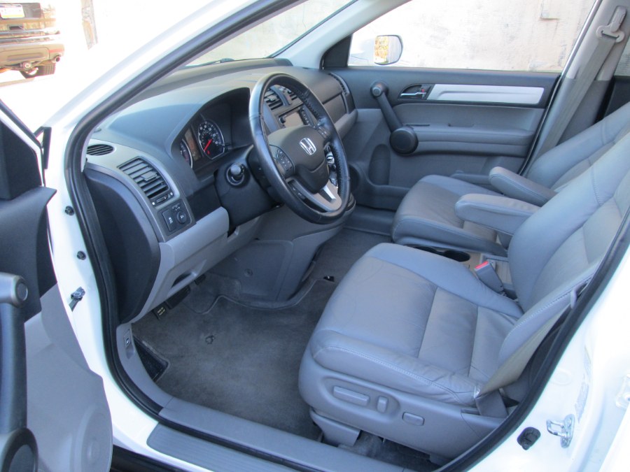 2011 Honda CR-V 4WD 5dr EX-L w/Navi, available for sale in Levittown, Pennsylvania | Levittown Auto. Levittown, Pennsylvania 2011 Honda CR-V 4WD 5dr EX-L w/Navi, available for sale in Levittown, Pennsylvania | Levittown Auto. Levittown, Pennsylvania