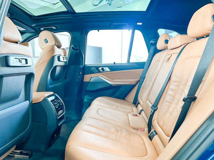 Used BMW X5 xDrive40i Sports Activity Vehicle 2019 | Luxury Motor Club. Franklin Square, New York Used BMW X5 xDrive40i Sports Activity Vehicle 2019 | Luxury Motor Club. Franklin Square, New York