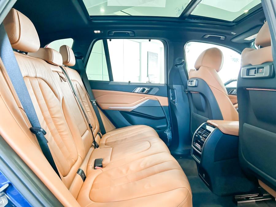 Used BMW X5 xDrive40i Sports Activity Vehicle 2019 | Luxury Motor Club. Franklin Square, New York Used BMW X5 xDrive40i Sports Activity Vehicle 2019 | Luxury Motor Club. Franklin Square, New York