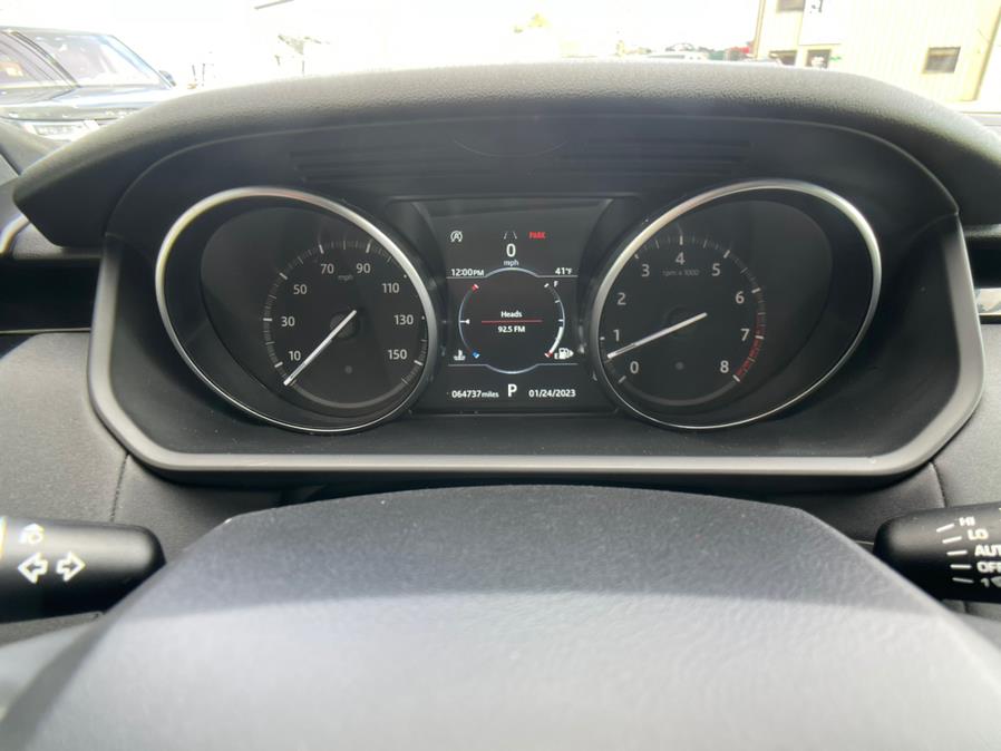 2020 Land Rover Discovery SE, available for sale in Waterbury, Connecticut | Prestige Auto Superstore. Waterbury, Connecticut 2020 Land Rover Discovery SE, available for sale in Waterbury, Connecticut | Prestige Auto Superstore. Waterbury, Connecticut