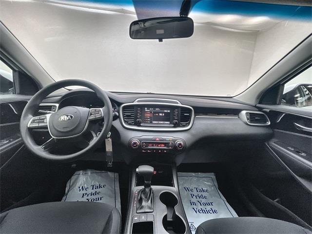 Used Kia Sorento LX 2019 | Eastchester Motor Cars. Bronx, New York Used Kia Sorento LX 2019 | Eastchester Motor Cars. Bronx, New York