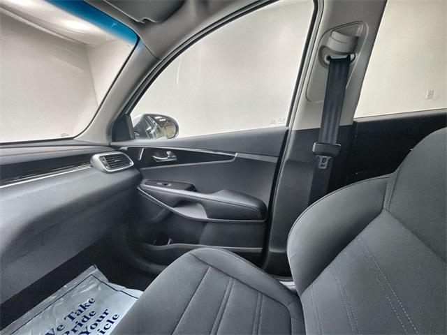 Used Kia Sorento LX 2019 | Eastchester Motor Cars. Bronx, New York Used Kia Sorento LX 2019 | Eastchester Motor Cars. Bronx, New York