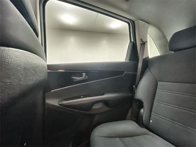 Used Kia Sorento LX 2019 | Eastchester Motor Cars. Bronx, New York Used Kia Sorento LX 2019 | Eastchester Motor Cars. Bronx, New York