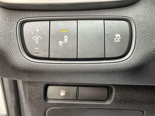 Used Kia Sorento LX 2019 | Eastchester Motor Cars. Bronx, New York Used Kia Sorento LX 2019 | Eastchester Motor Cars. Bronx, New York